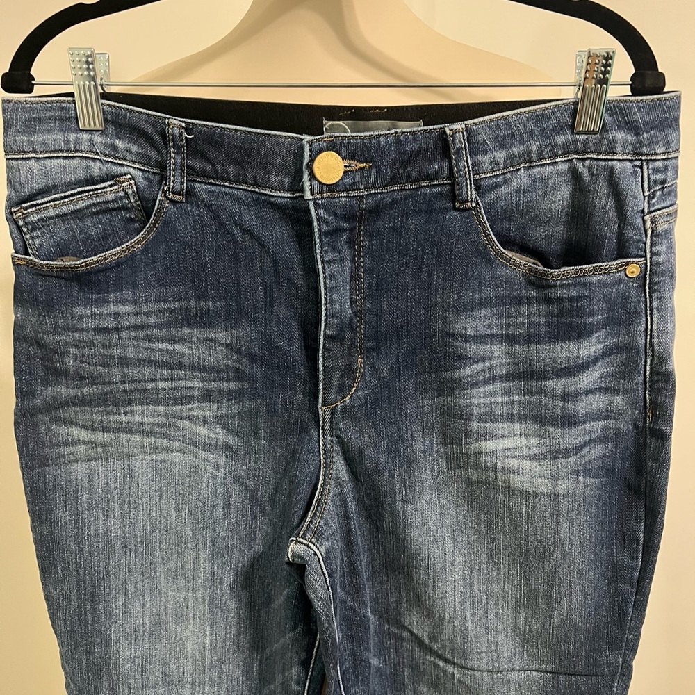 Wit and Wisdom Jeans #218 - Picture 2 of 5